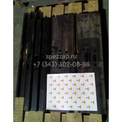 2053497 Башмак (900 мм, 3 гр) Hitachi