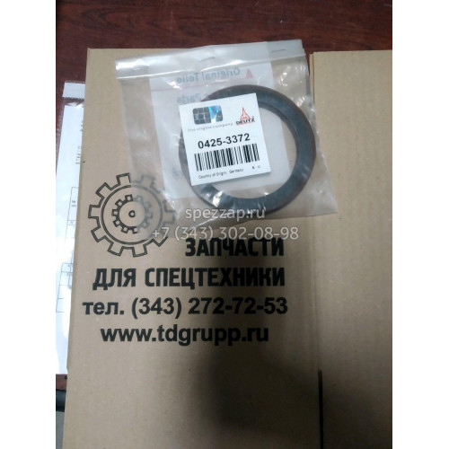 04253372, 0425-3372 сальник передний Deutz в наличии