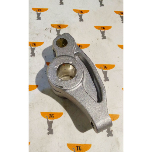8973064212 Коромысло клапана впускного Isuzu 4HK1