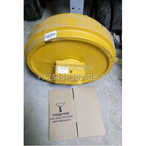 Ленивец 2270-1108A (IDLER ASSY(+YOKE)) Doosan